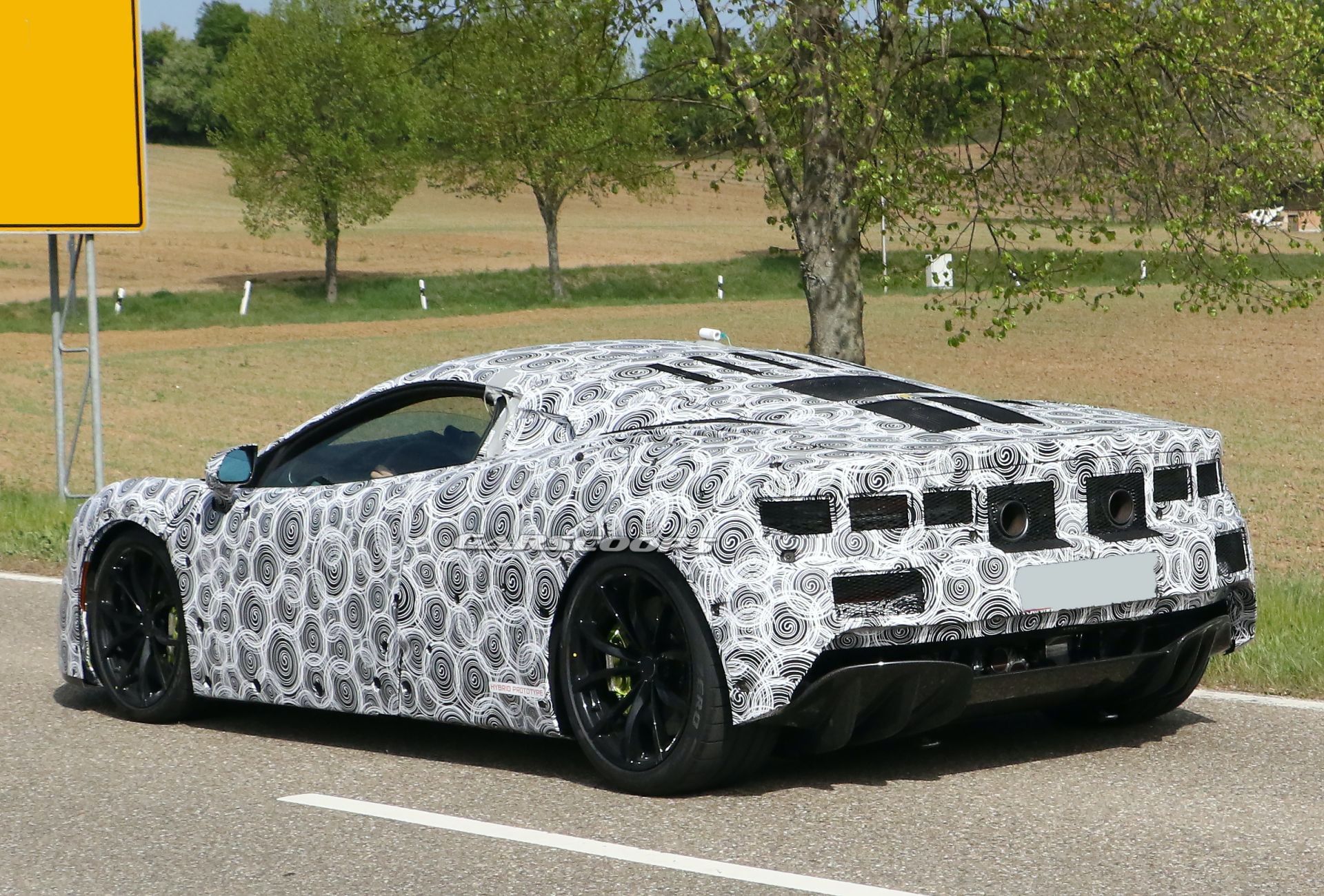 McLaren Starts Testing Hybrid 2022 Sports Series With Heavily-Camouflaged Production Body
