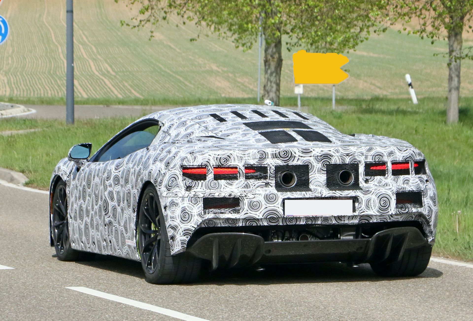 McLaren Starts Testing Hybrid 2022 Sports Series With Heavily-Camouflaged Production Body