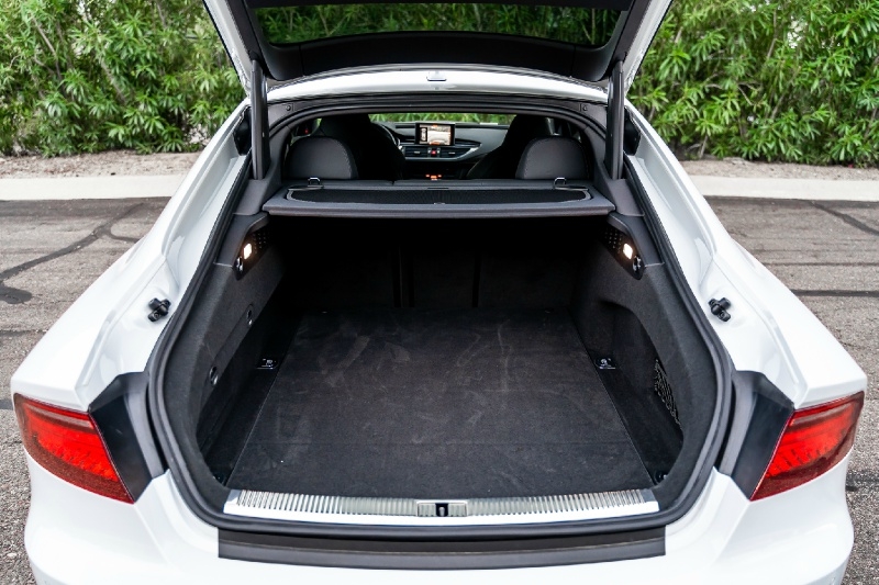 Widebody Audi RS7’s Transparent Engine Cover Is Cool, Its $100,000 Asking Price, Not So Much