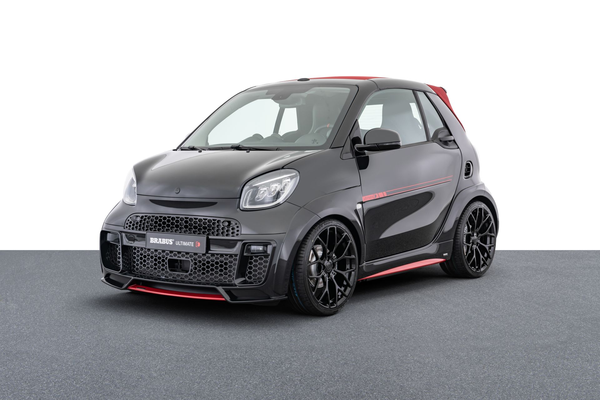 Brabus Ultimate E Facelift Is What $54,000 Can Do To Smart’s EQ Fortwo Cabrio