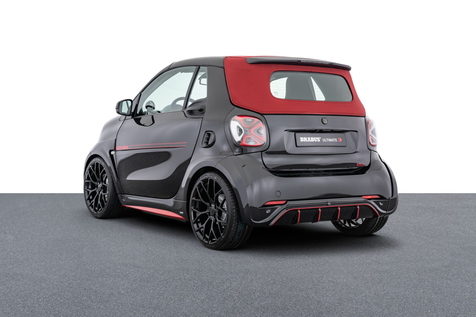 Brabus Ultimate E Facelift Is What $54,000 Can Do To Smart’s EQ Fortwo Cabrio