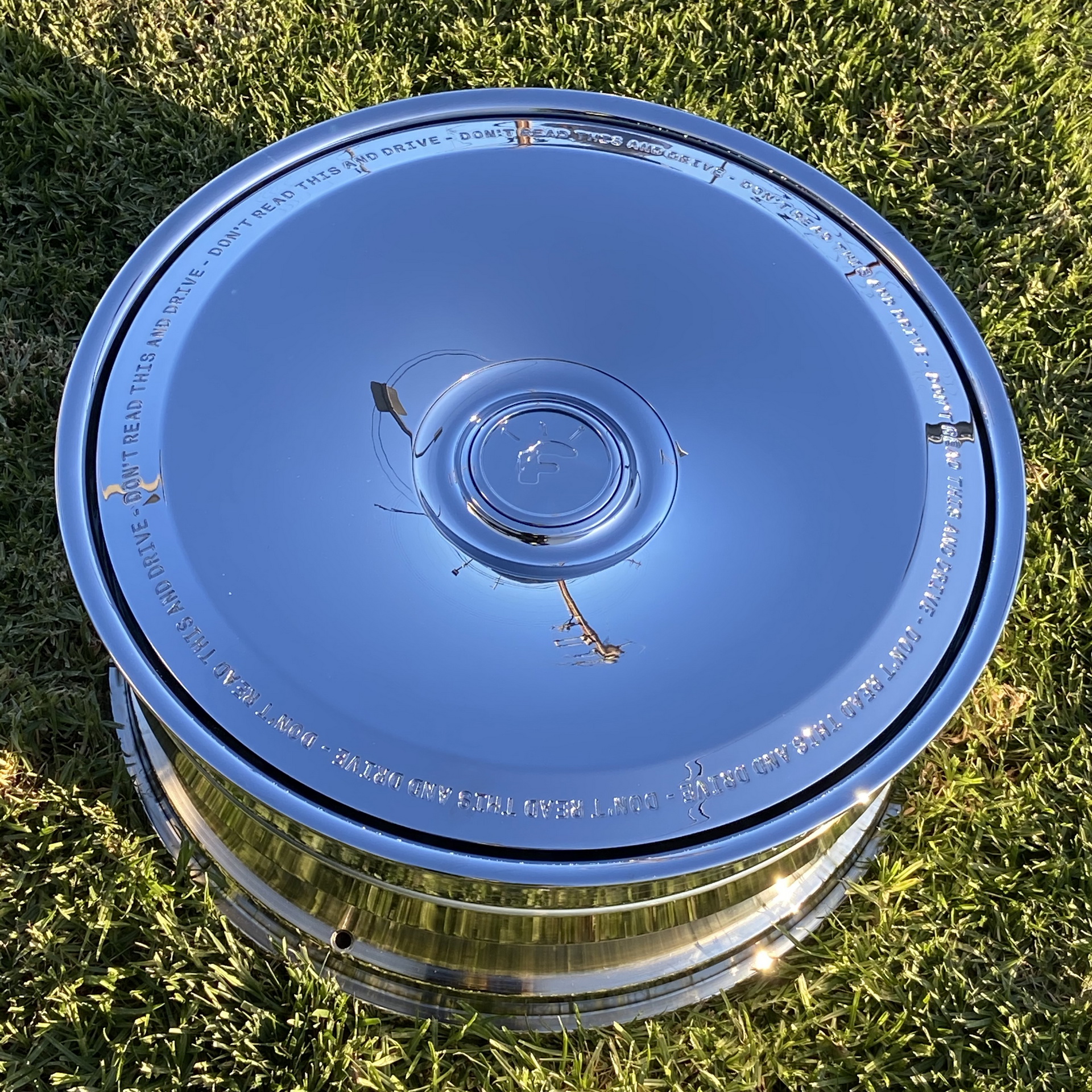 Mercedes-Benz G-Wagon Tries On Dish Wheels, What Do You Think?