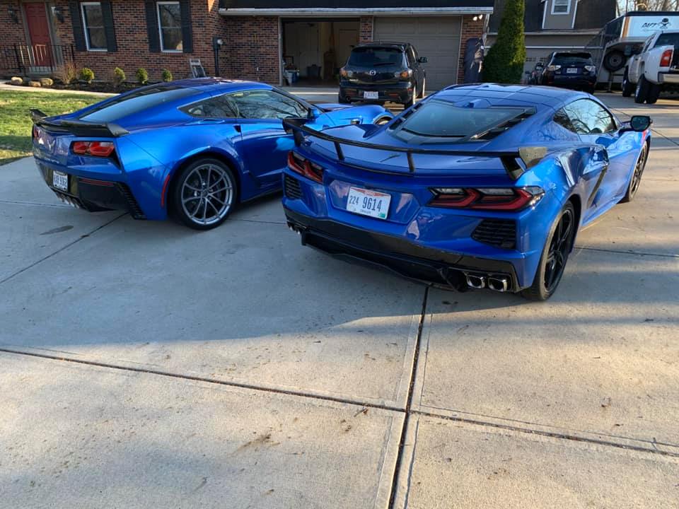 See The C8 Corvette Pictured Alongside Color-Matching C7s