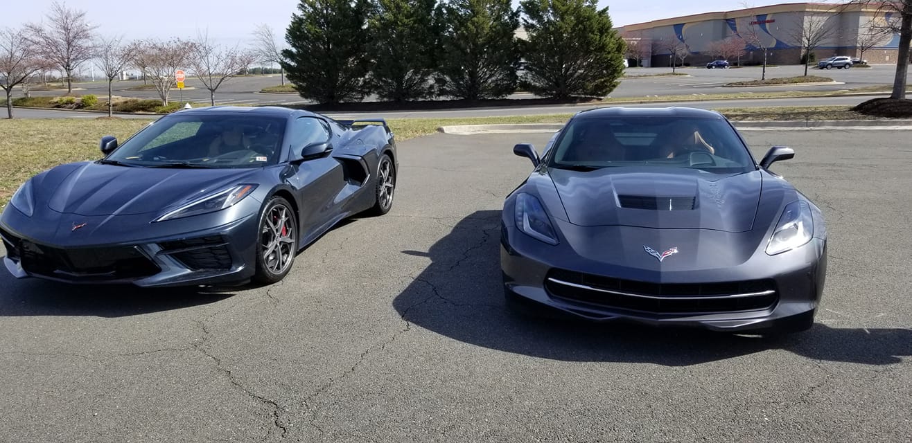 See The C8 Corvette Pictured Alongside Color-Matching C7s