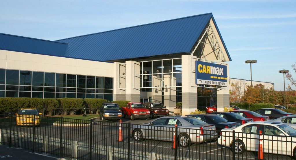  CarMax To Furlough 15,500 Employees, CEO Gets A 50 Percent Salary Cut