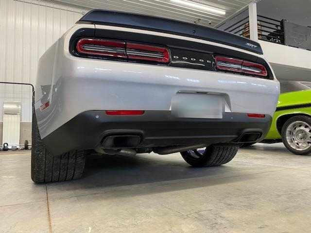 Go Super Wide With SEMA Dodge Challenger SRT Hellcat Boasting Massive 24″ Rims And 405 (!) Tires