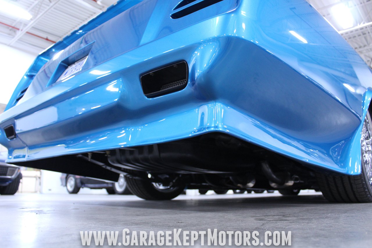 A Dodge Magnum Like No Other You’ve Seen Has $300,000 Worth Of Mods