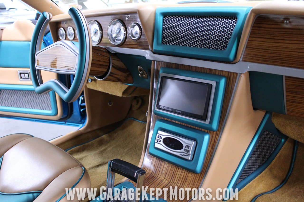 A Dodge Magnum Like No Other You’ve Seen Has $300,000 Worth Of Mods