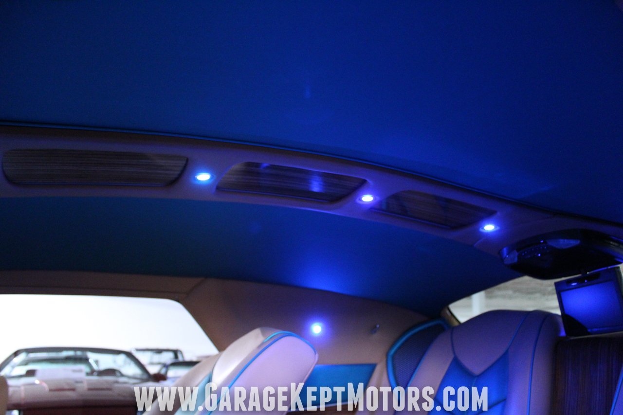 A Dodge Magnum Like No Other You’ve Seen Has $300,000 Worth Of Mods