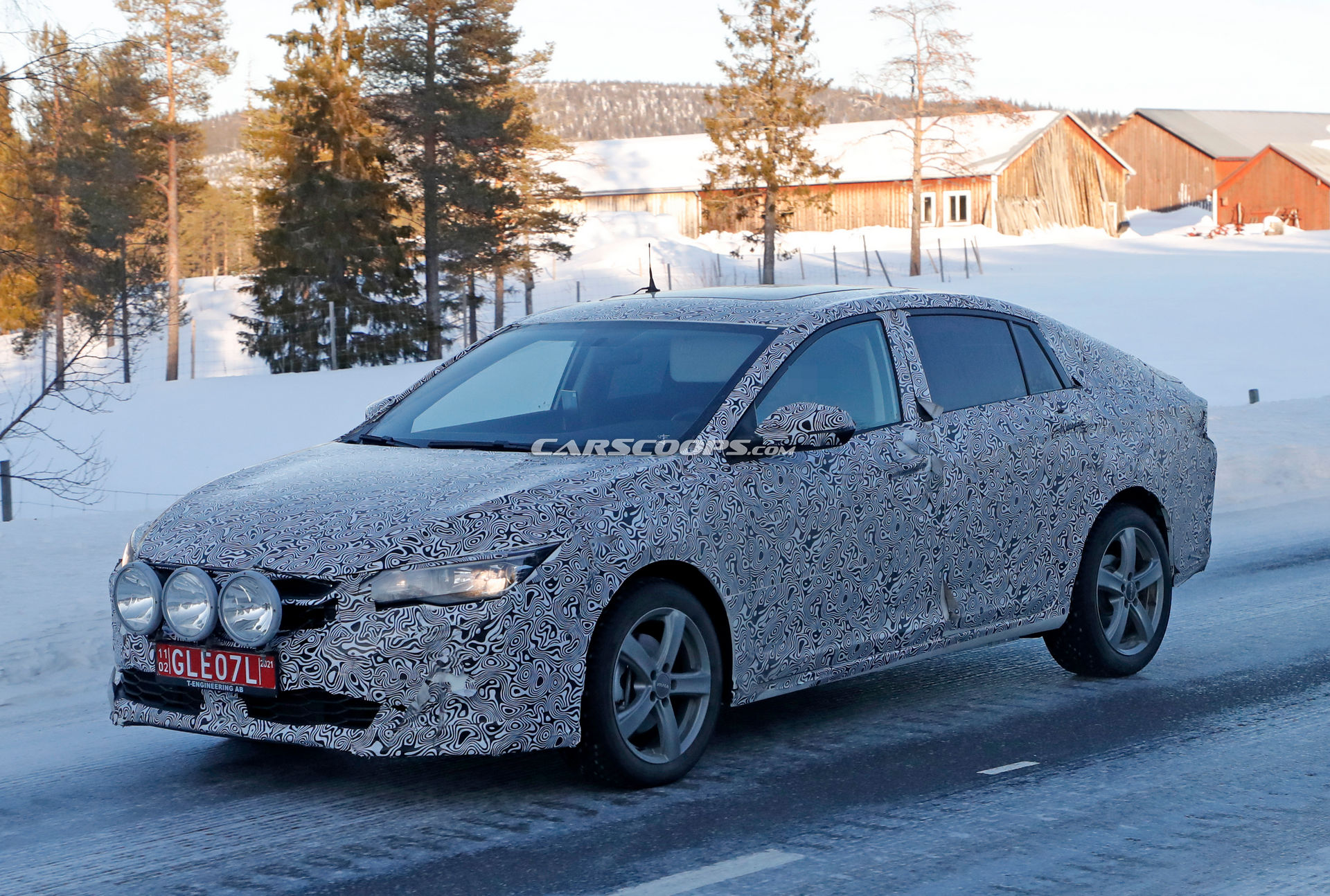 Spy Photographers Snap A Mysterious Dongfeng, Just What Is It?