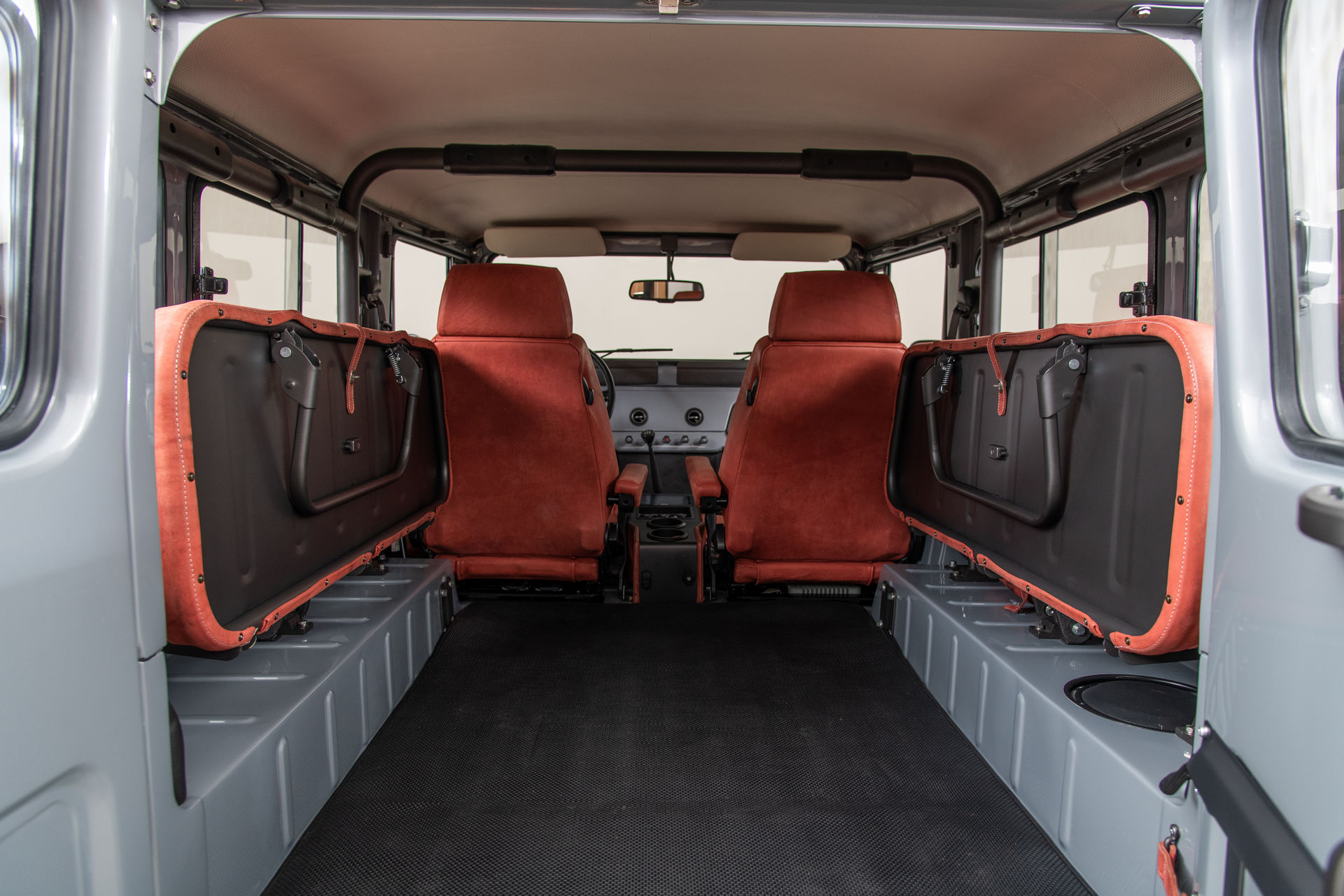 FJ Company’s Restomoded 1984 Toyota Land Cruiser Is Just About Perfect