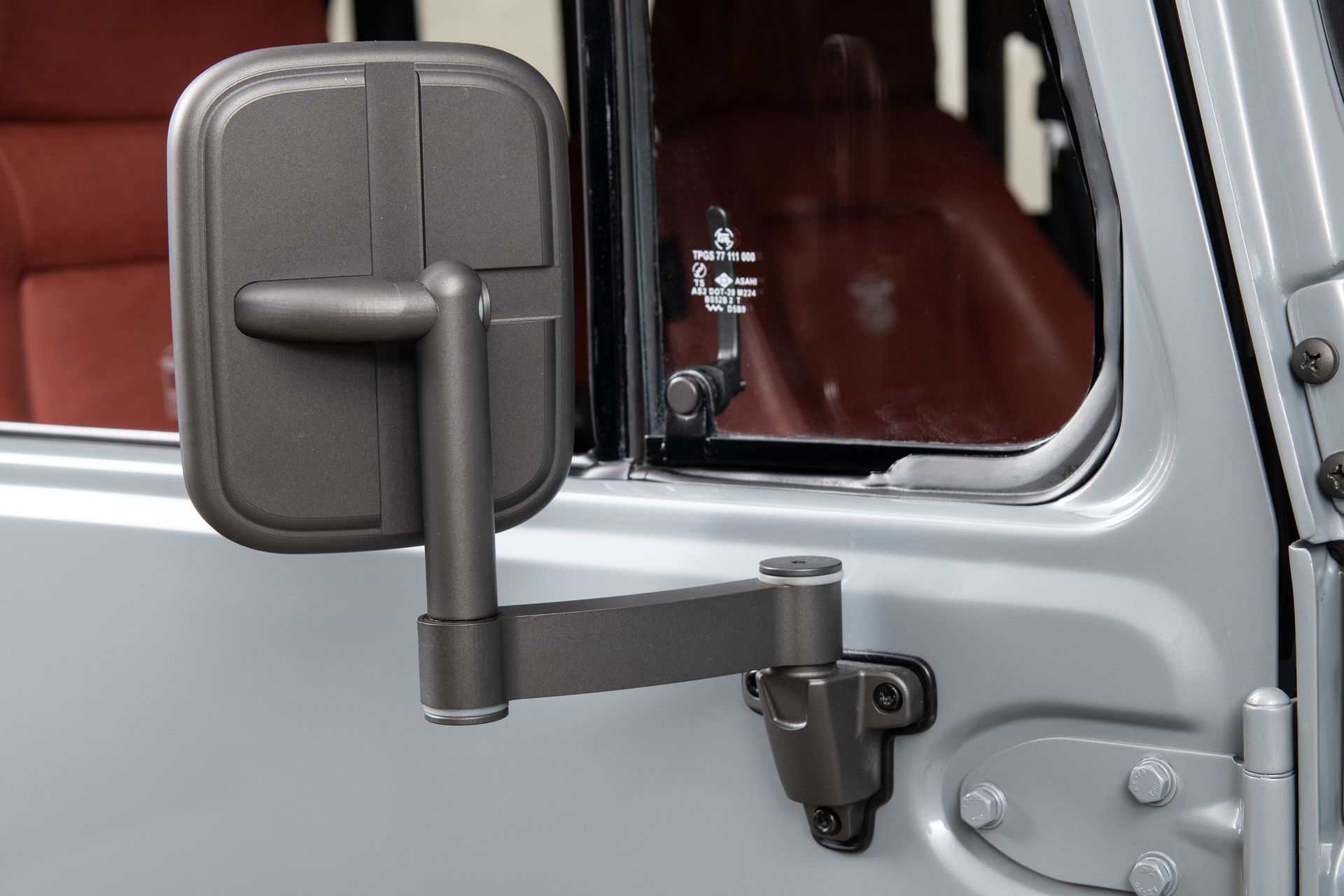 FJ Company’s Restomoded 1984 Toyota Land Cruiser Is Just About Perfect