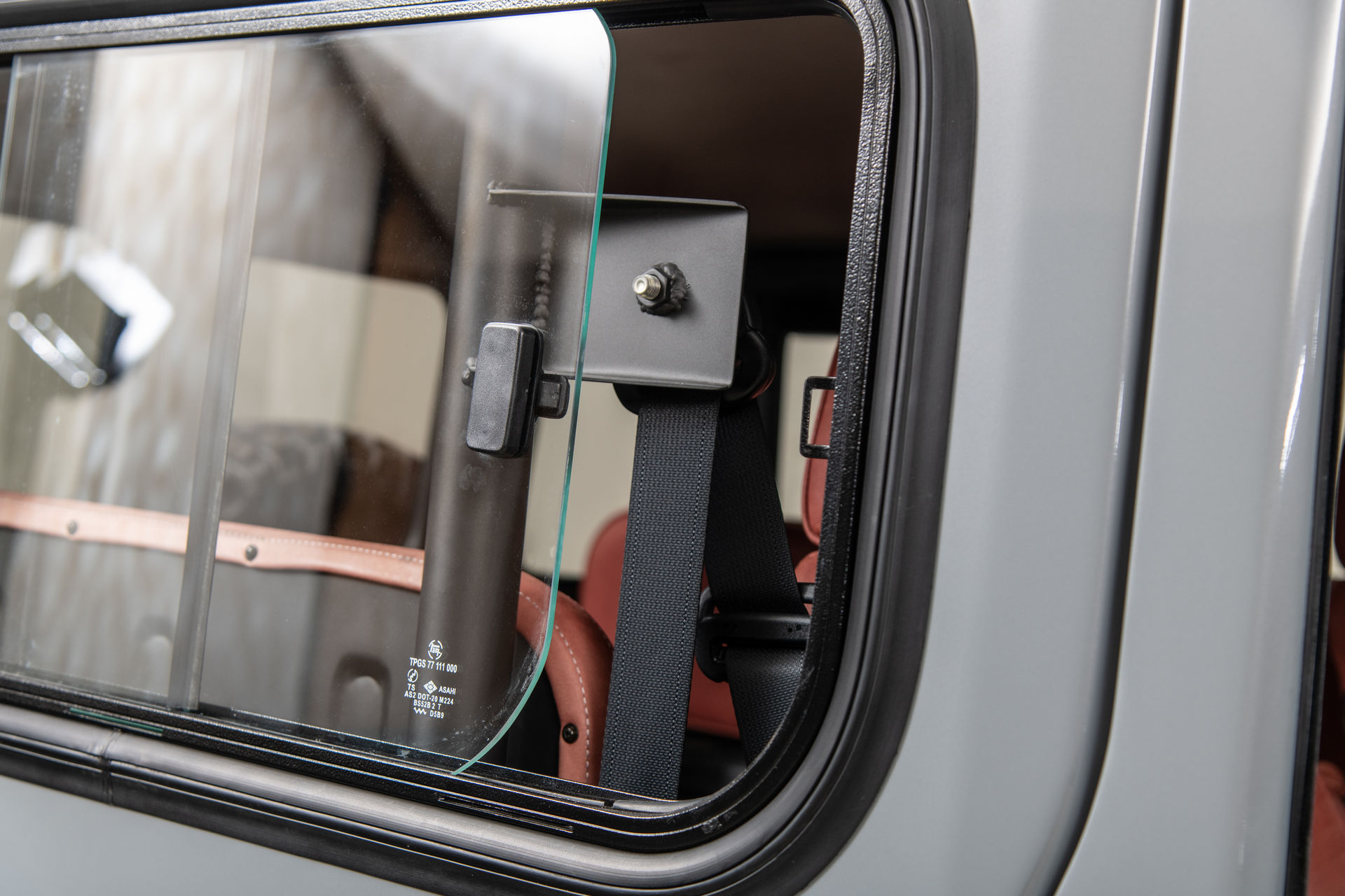 FJ Company’s Restomoded 1984 Toyota Land Cruiser Is Just About Perfect