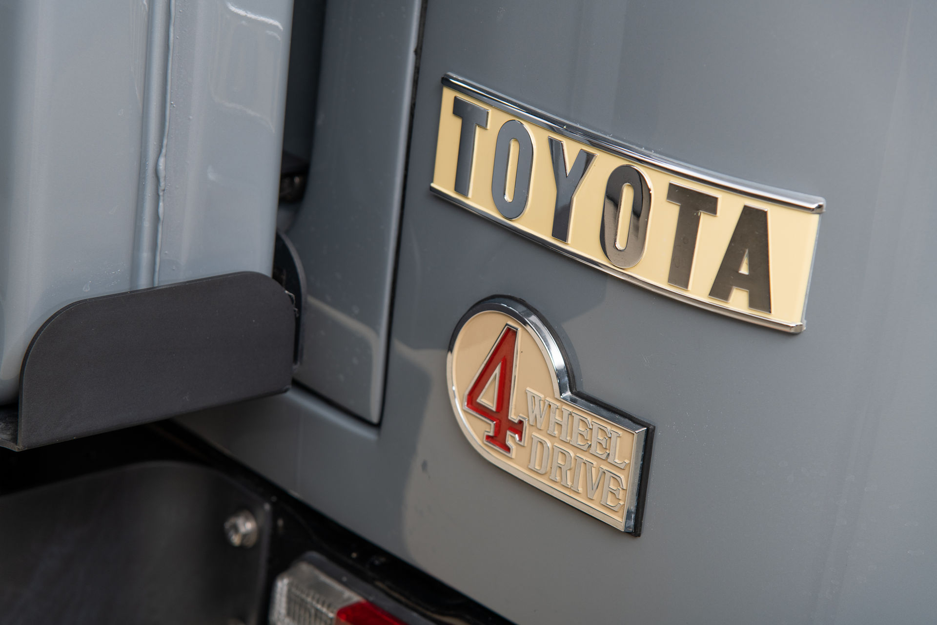 FJ Company’s Restomoded 1984 Toyota Land Cruiser Is Just About Perfect