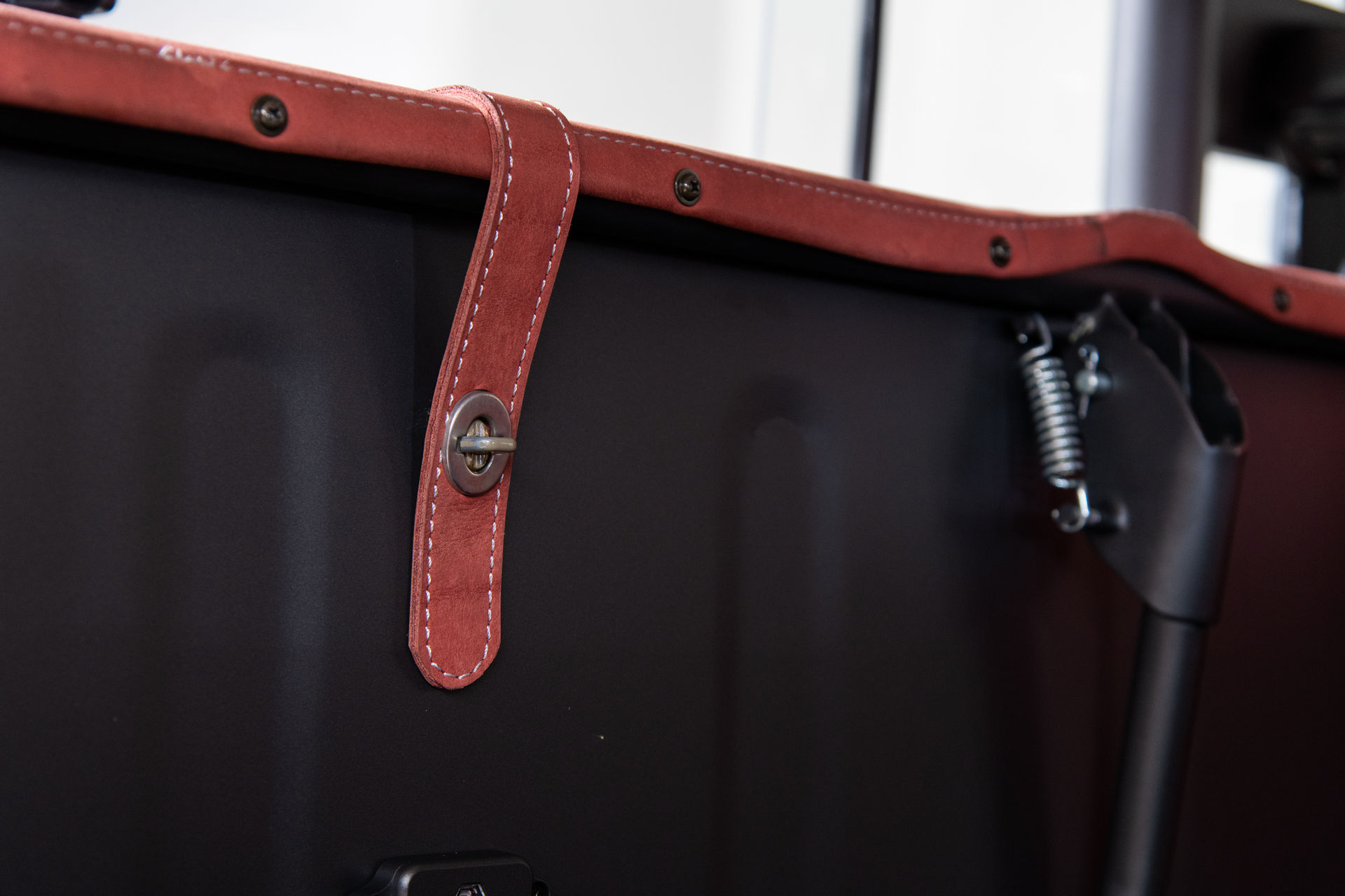 FJ Company’s Restomoded 1984 Toyota Land Cruiser Is Just About Perfect