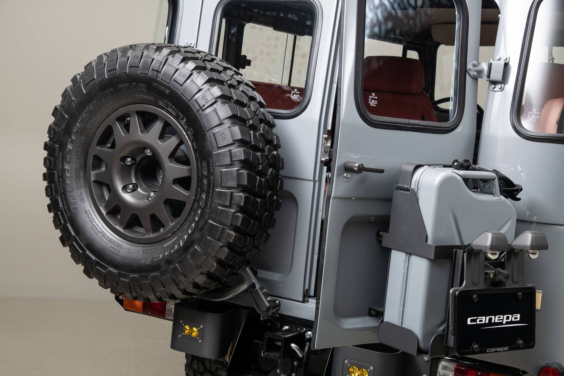 FJ Company’s Restomoded 1984 Toyota Land Cruiser Is Just About Perfect