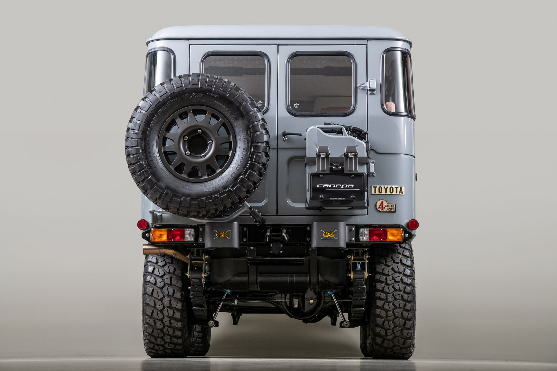 FJ Company’s Restomoded 1984 Toyota Land Cruiser Is Just About Perfect