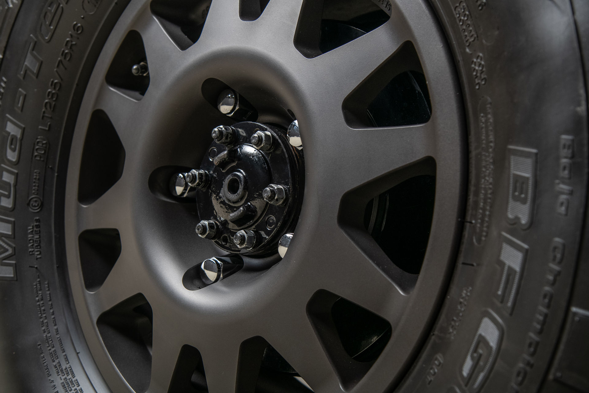 FJ Company’s Restomoded 1984 Toyota Land Cruiser Is Just About Perfect