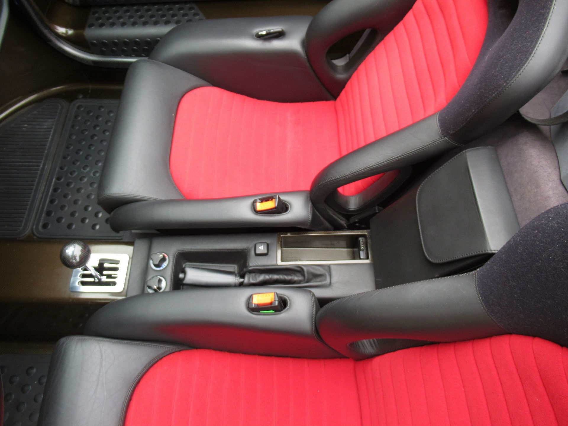 The F50 That Ferrari Displayed At The 1995 Frankfurt Motor Show Is For Sale