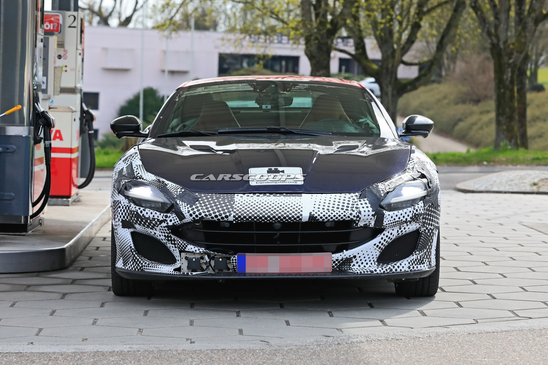Is This The 2021 Ferrari Portofino Facelift Or Is It Just Roma’s Old Test Mule?