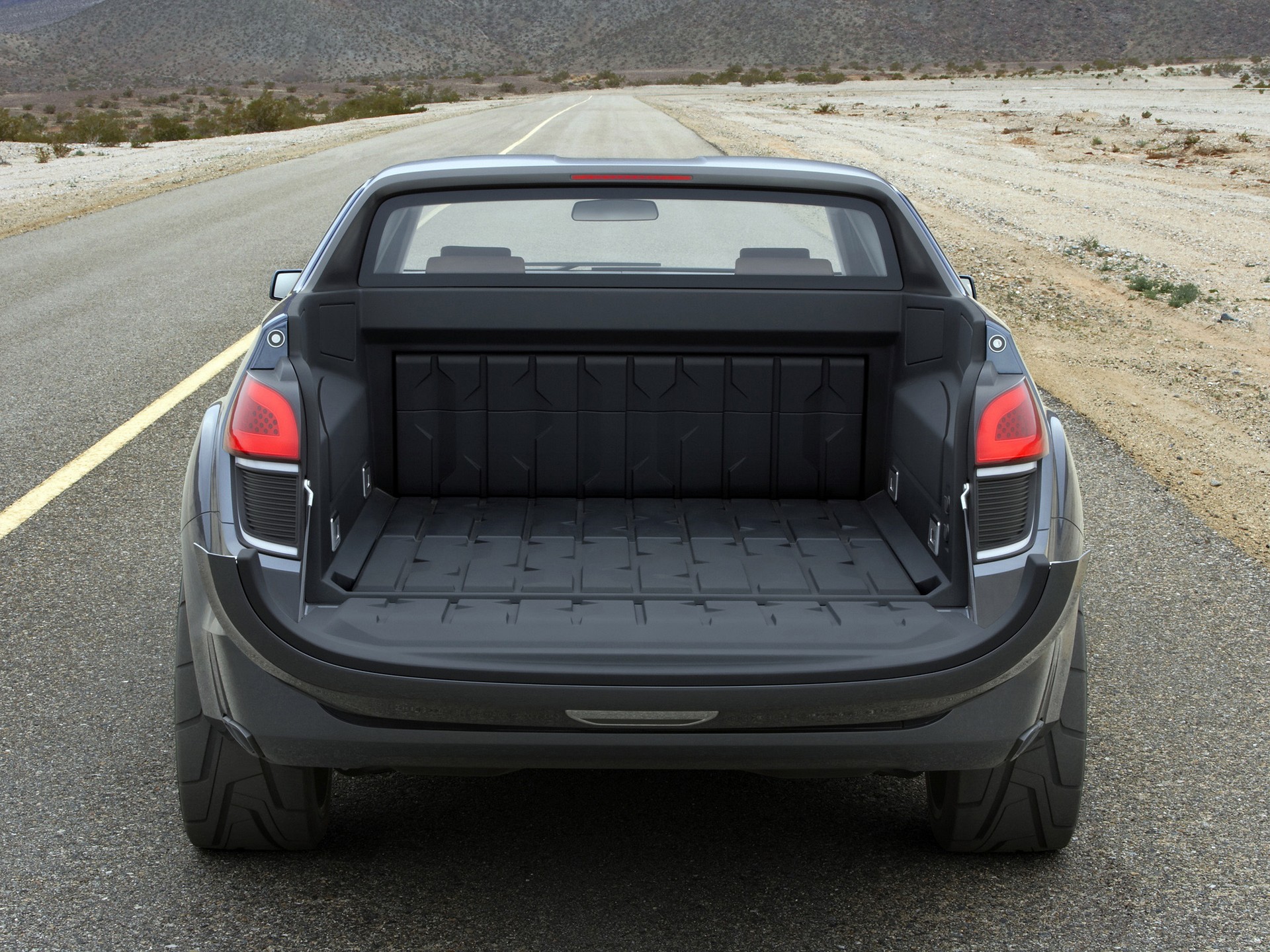 Twelve Years Later, We Still Dig The Unibody GMC Denali XT Concept