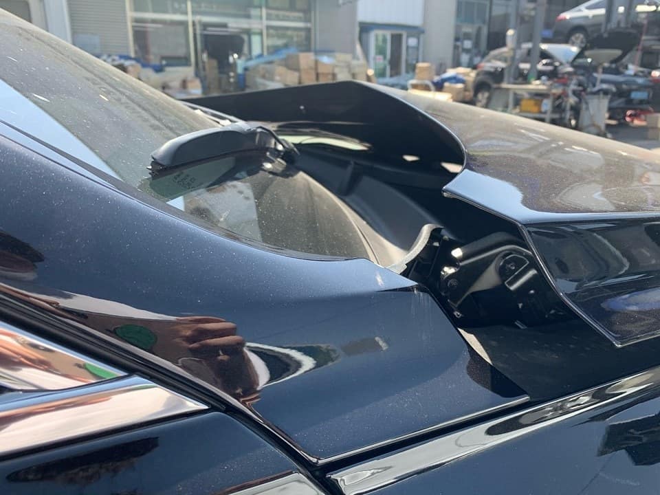 This Brand New Genesis G80 Crashed Just Minutes After Delivery