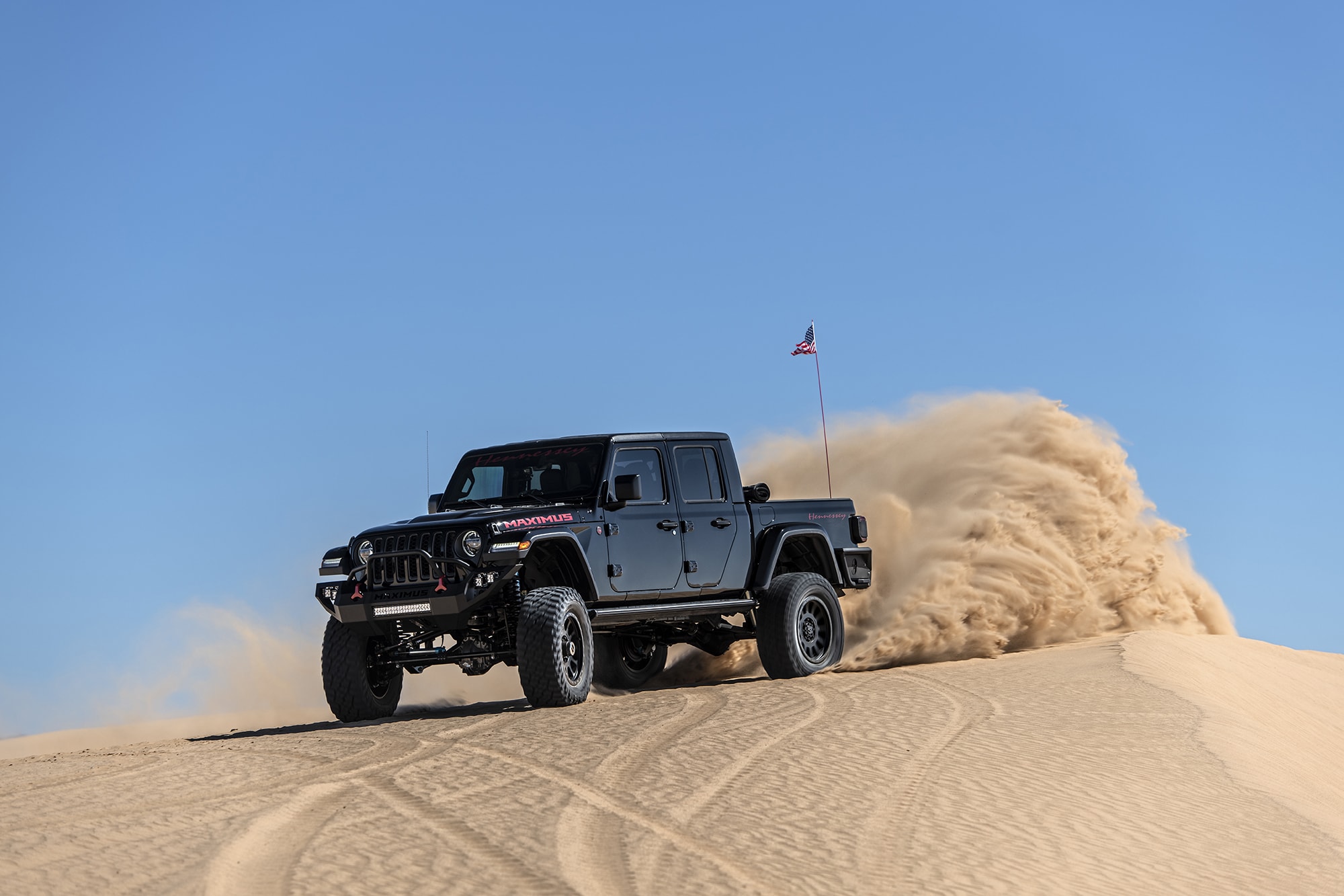 Hennessey’s Maximus ‘1000’ Jeep Gladiator Hellcat Kicks Up Sand During Desert Testing