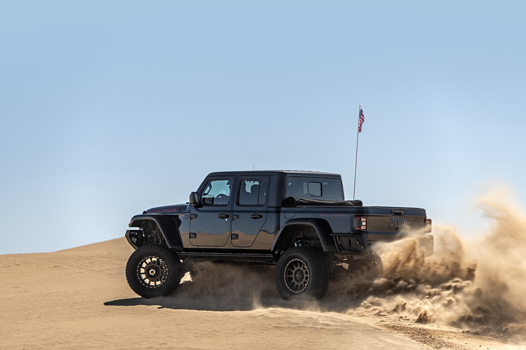Hennessey’s Maximus ‘1000’ Jeep Gladiator Hellcat Kicks Up Sand During Desert Testing