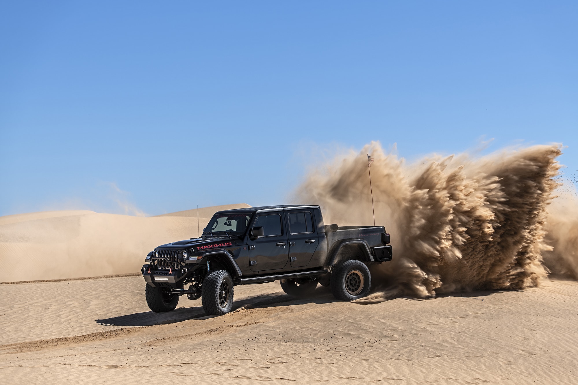 Hennessey’s Maximus ‘1000’ Jeep Gladiator Hellcat Kicks Up Sand During Desert Testing