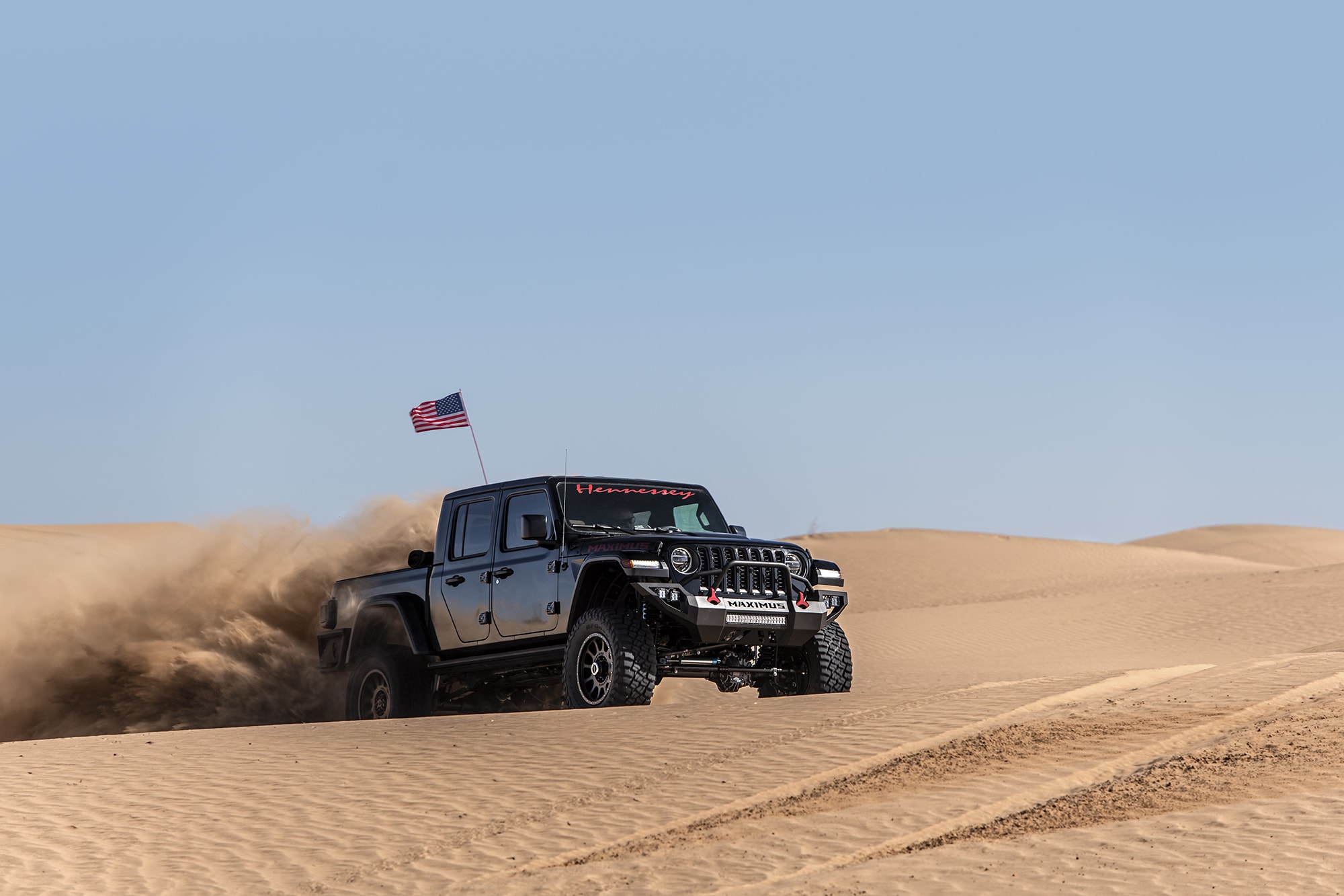 Hennessey’s Maximus ‘1000’ Jeep Gladiator Hellcat Kicks Up Sand During Desert Testing