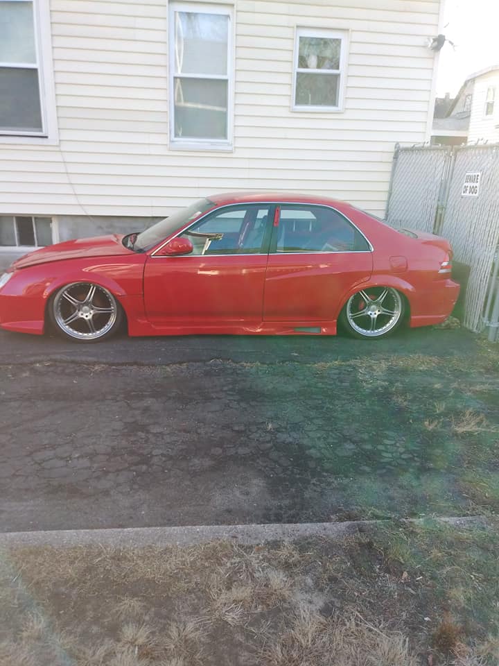 No Low Ballers, I Know What I Have: The Elusive Mercedes-Bends Type-Crack