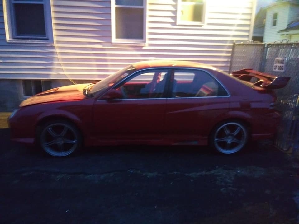 No Low Ballers, I Know What I Have: The Elusive Mercedes-Bends Type-Crack