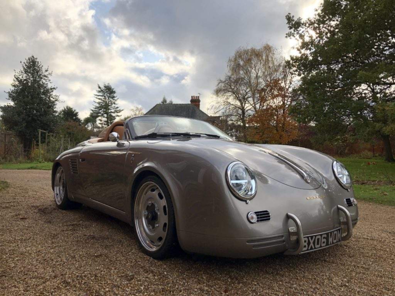 Porsche Boxster 987 Does A Great 356 Speedster Impression, Don’t You Think?