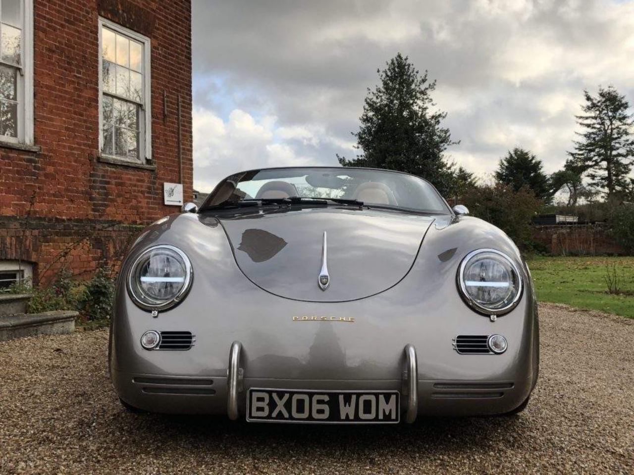 Porsche Boxster 987 Does A Great 356 Speedster Impression, Don’t You Think?