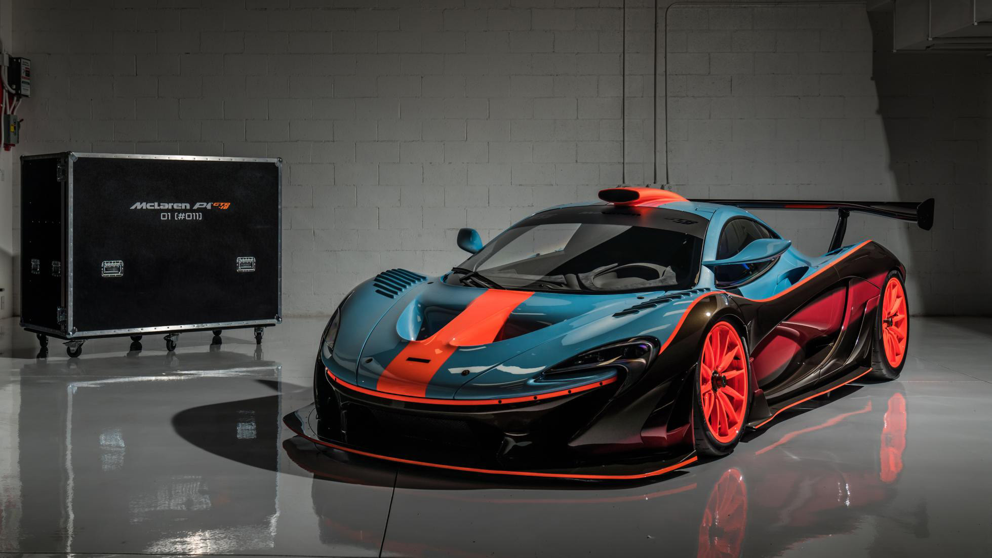 Lanzante Unveils Wild McLaren P1 GTR-18 Inspired By Legendary F1 GTR Longtail
