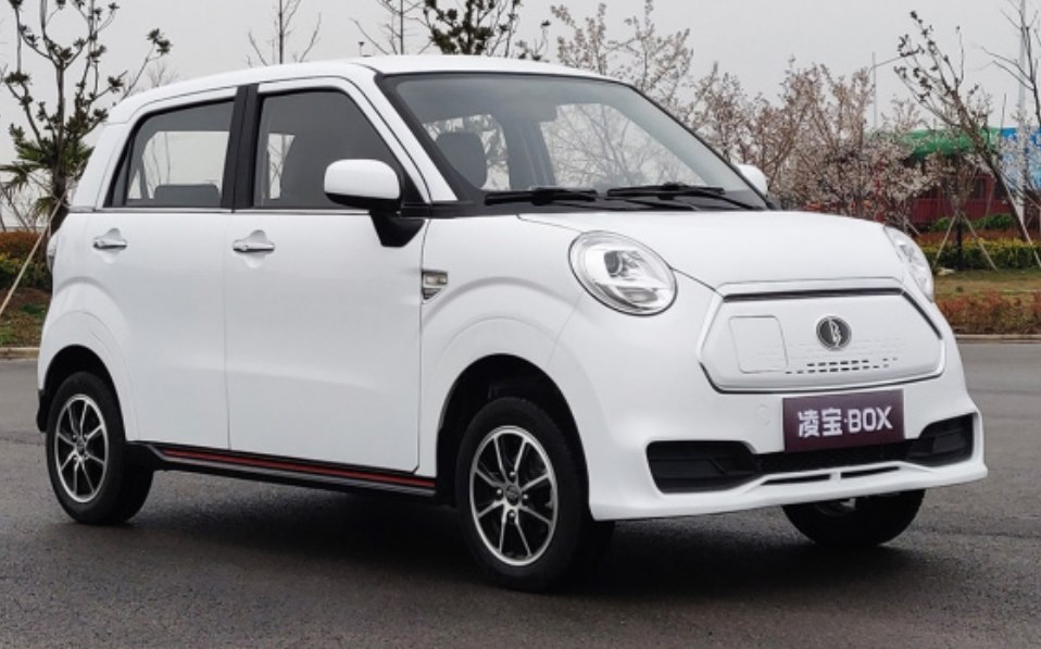 Lingbao Box Is A New Small EV That Looks Like The Offspring Of A MINI And A Matiz