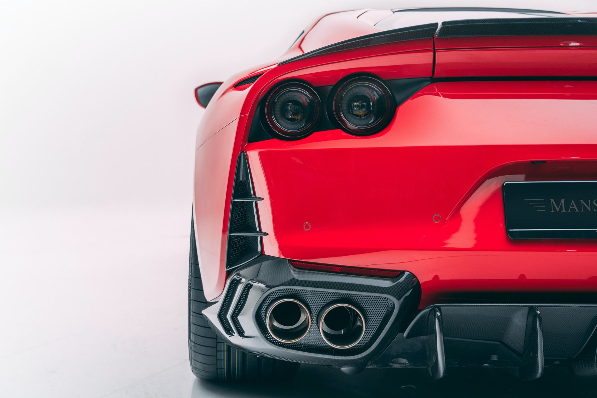 Surprisingly, Mansory Goes Soft On New Ferrari 812 Superfast Tune