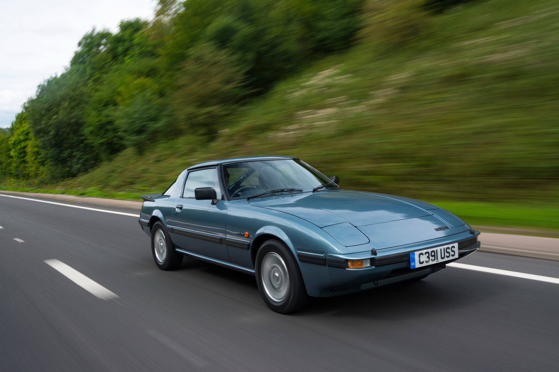 Rotary Nostalgia: Looking Back At Mazda RX-7’s Three Generations