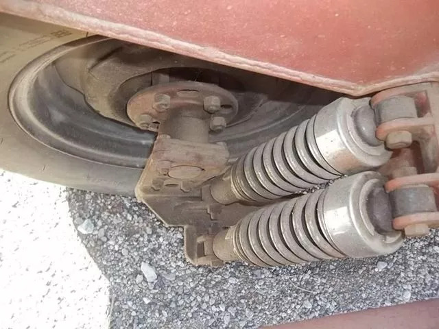 Try Wrapping Your Mind Around This Rear-Engine, Three-Wheel Chevy