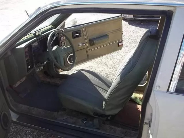 Try Wrapping Your Mind Around This Rear-Engine, Three-Wheel Chevy