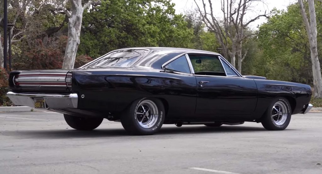  Wild Plymouth Road Runner Spits Out 560 WHP From Its Original (But Modified) Engine