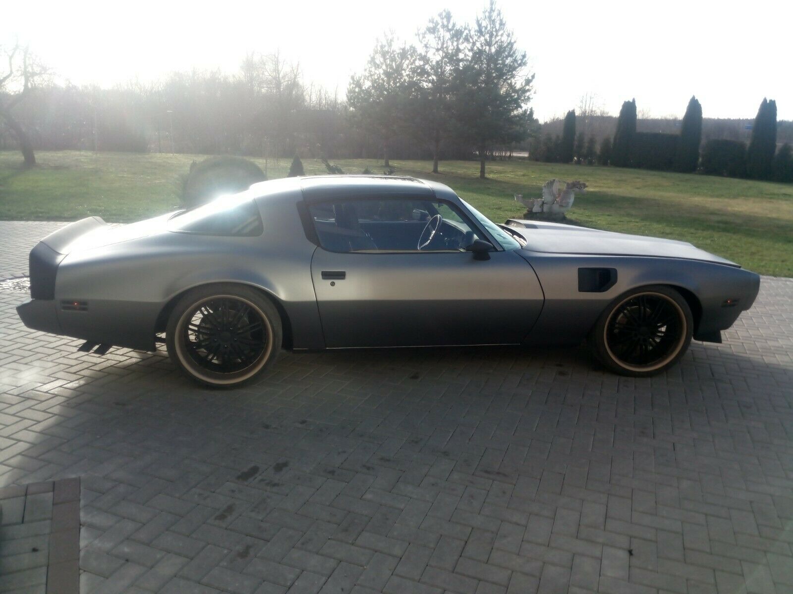 How’s This European 1980 Pontiac Firebird For A Restomod?