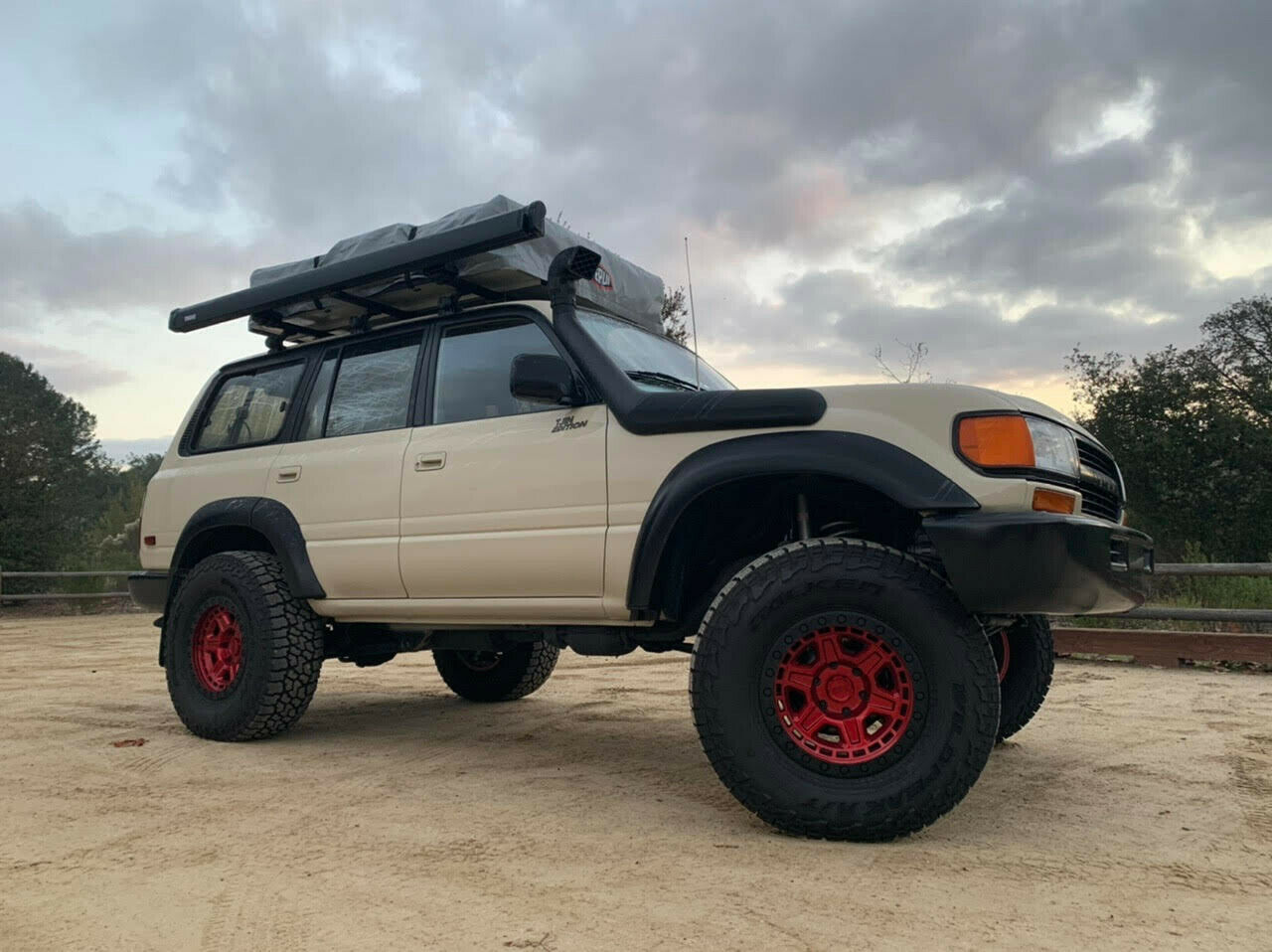 Go Live Under A Rock With This Tjin Edition 1994 Toyota Land Cruiser SEMA Project