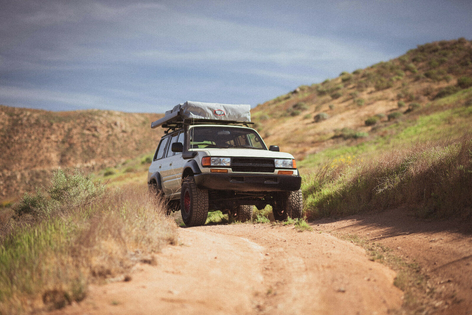 Go Live Under A Rock With This Tjin Edition 1994 Toyota Land Cruiser SEMA Project