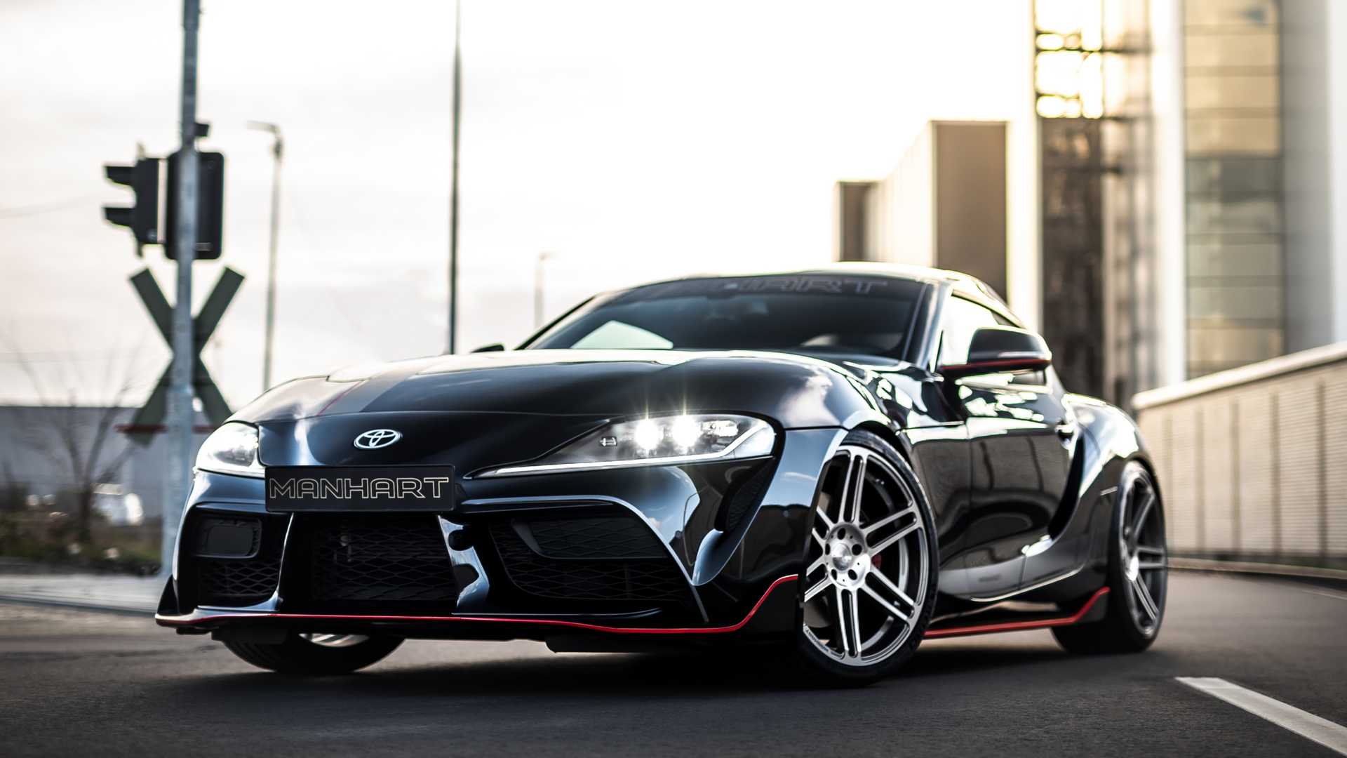 Manhart’s Modded Toyota Supra Pumps Out 444 HP