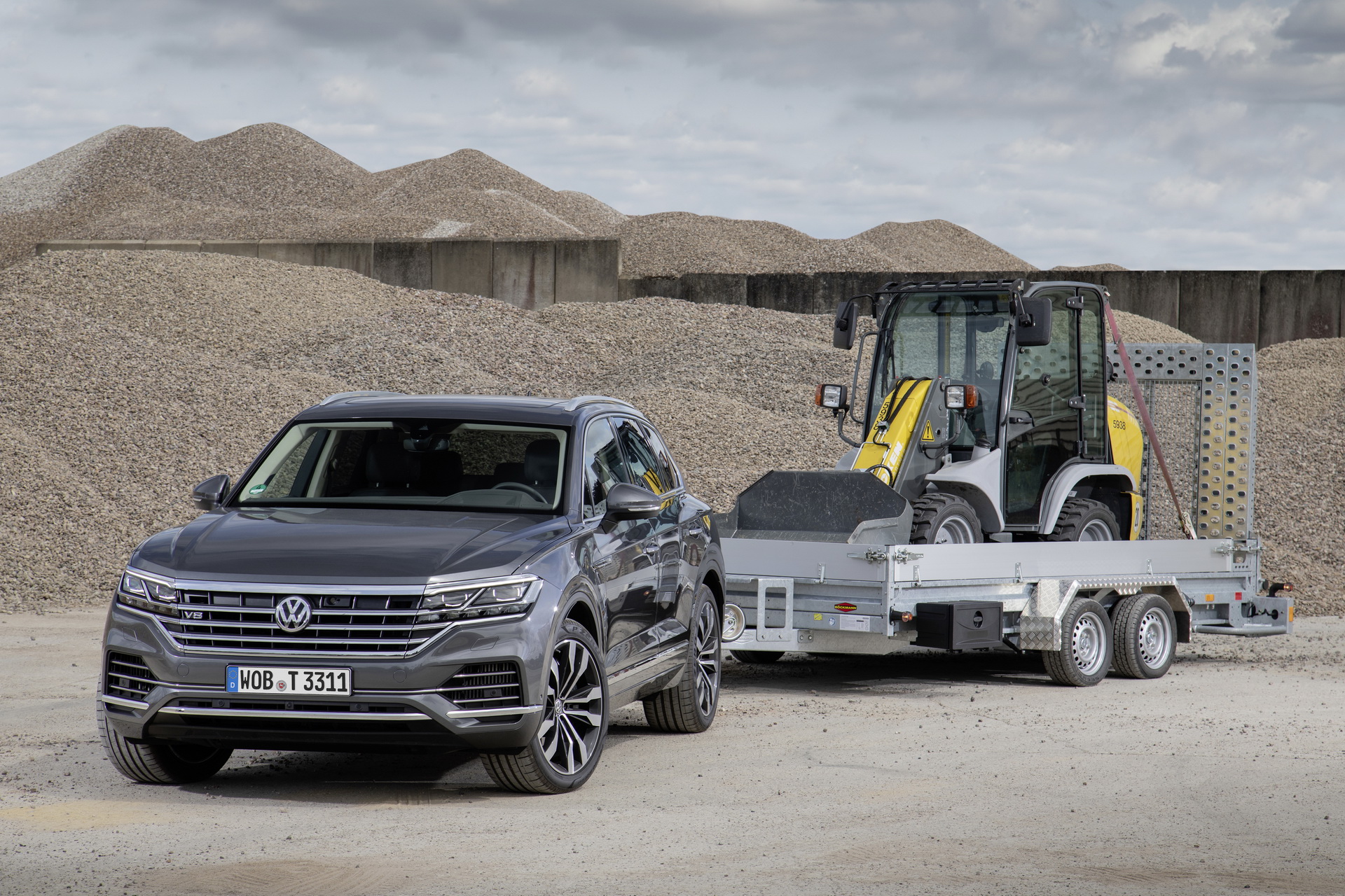 VW Touareg V8 TDI Passes Real Driving Emissions Tests With Flying Colors (And Without Cheating!)