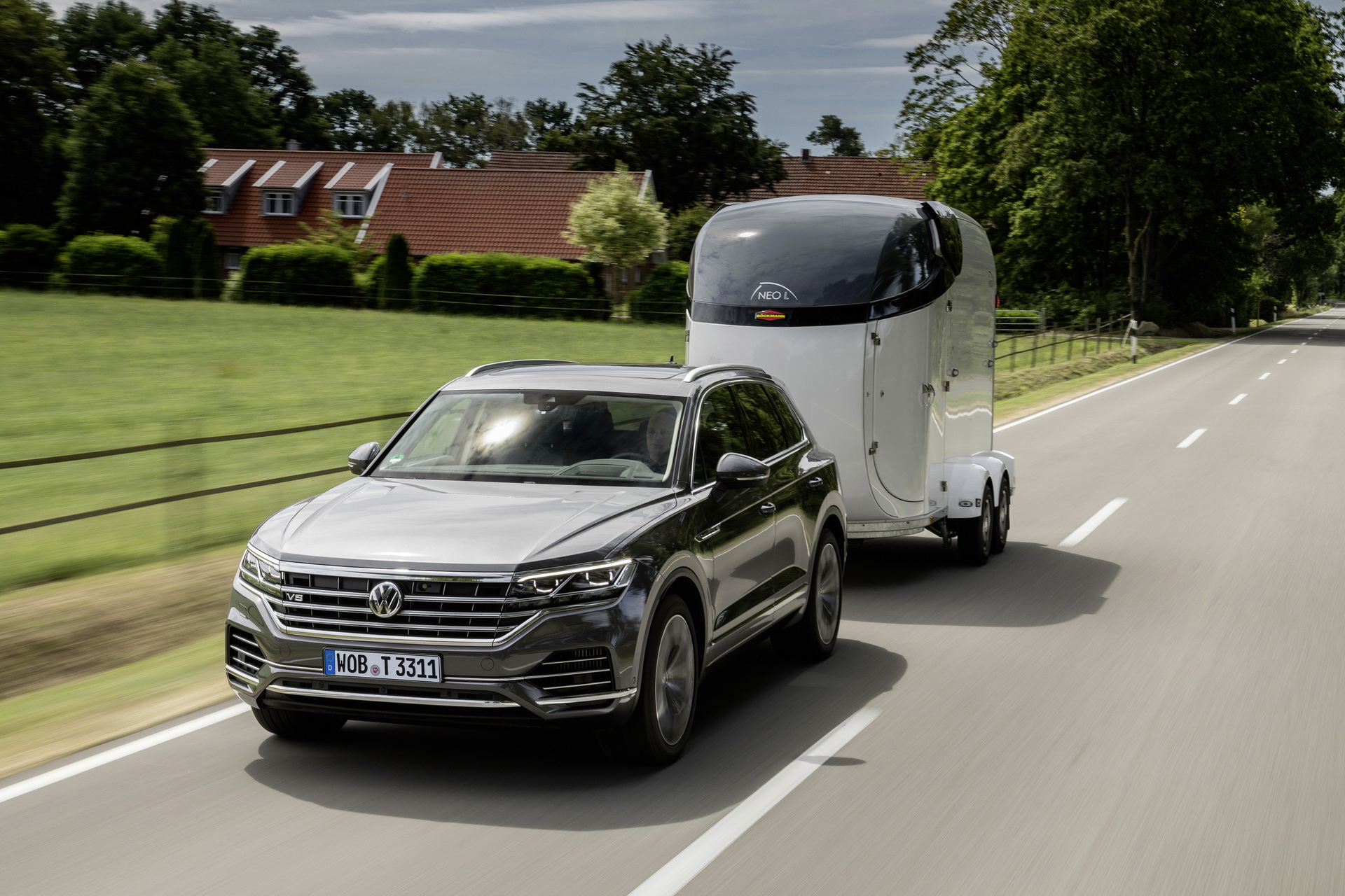 VW Touareg V8 TDI Passes Real Driving Emissions Tests With Flying Colors (And Without Cheating!)