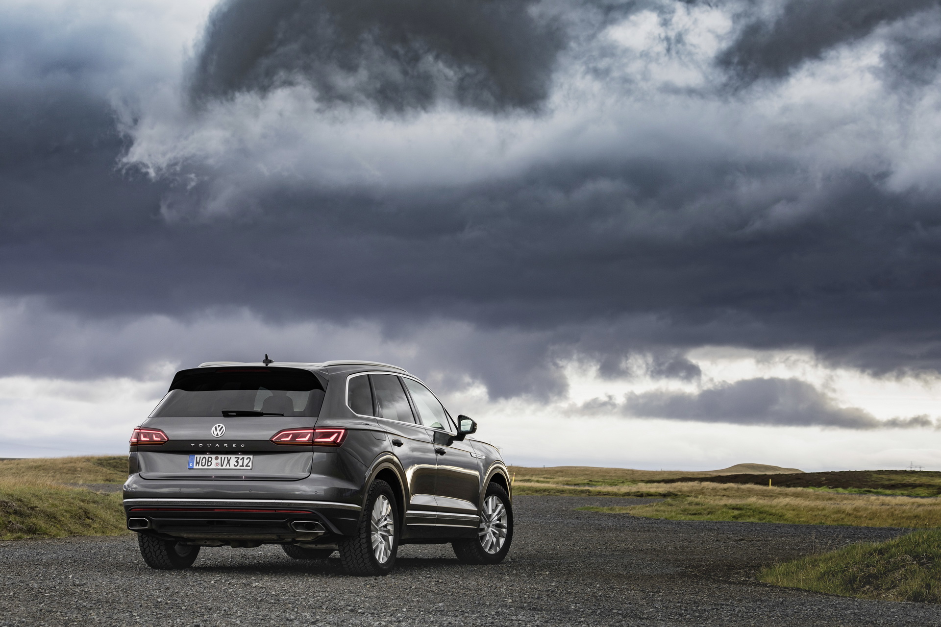 VW Touareg V8 TDI Passes Real Driving Emissions Tests With Flying Colors (And Without Cheating!)