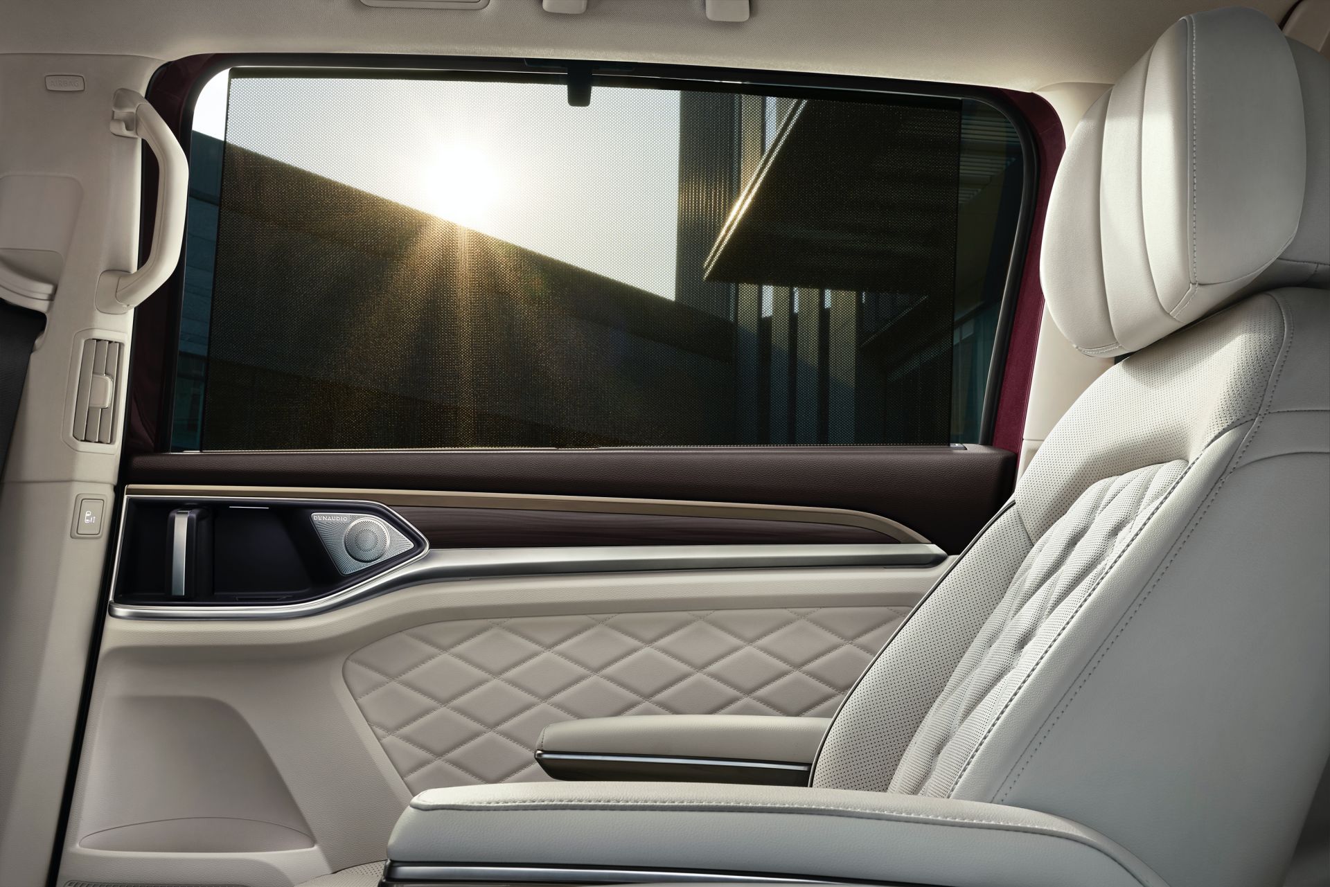 VW Viloran Goes On Sale In China As Biggest MQB-Based Model