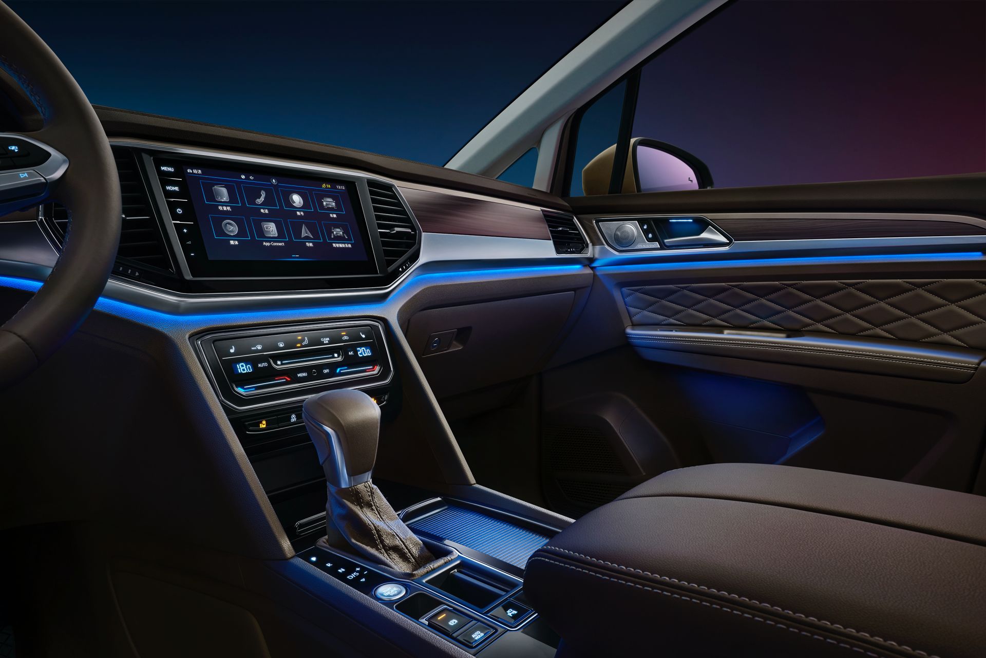 VW Viloran Goes On Sale In China As Biggest MQB-Based Model